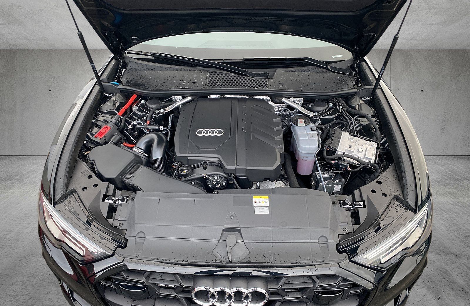 Audi A6 Avant 45 TFSI S line quattro S-tronic Matrix
