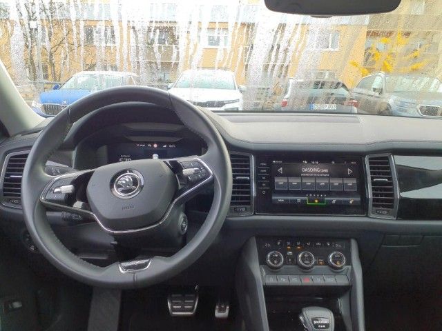 Skoda Kodiaq L&K 2.0 TDI DSG 4x4 STDHZ+AHK+LEDER+ACC
