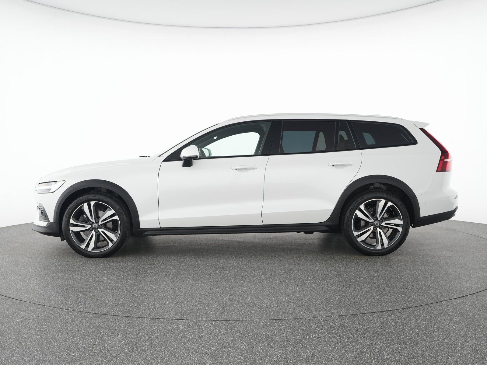 Volvo V60 CC B4 AWD Ultimate SONDERFINANZIERUG 1,99%*