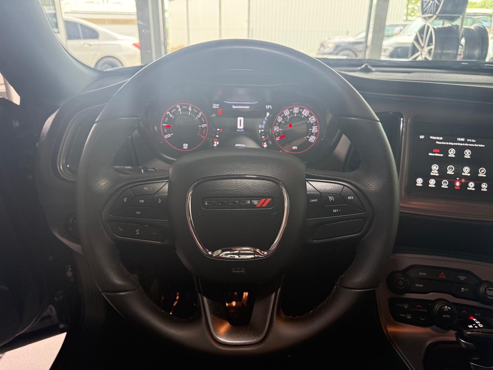 Dodge Challenger 3,6 Leder Kamera 8 Gang 2023