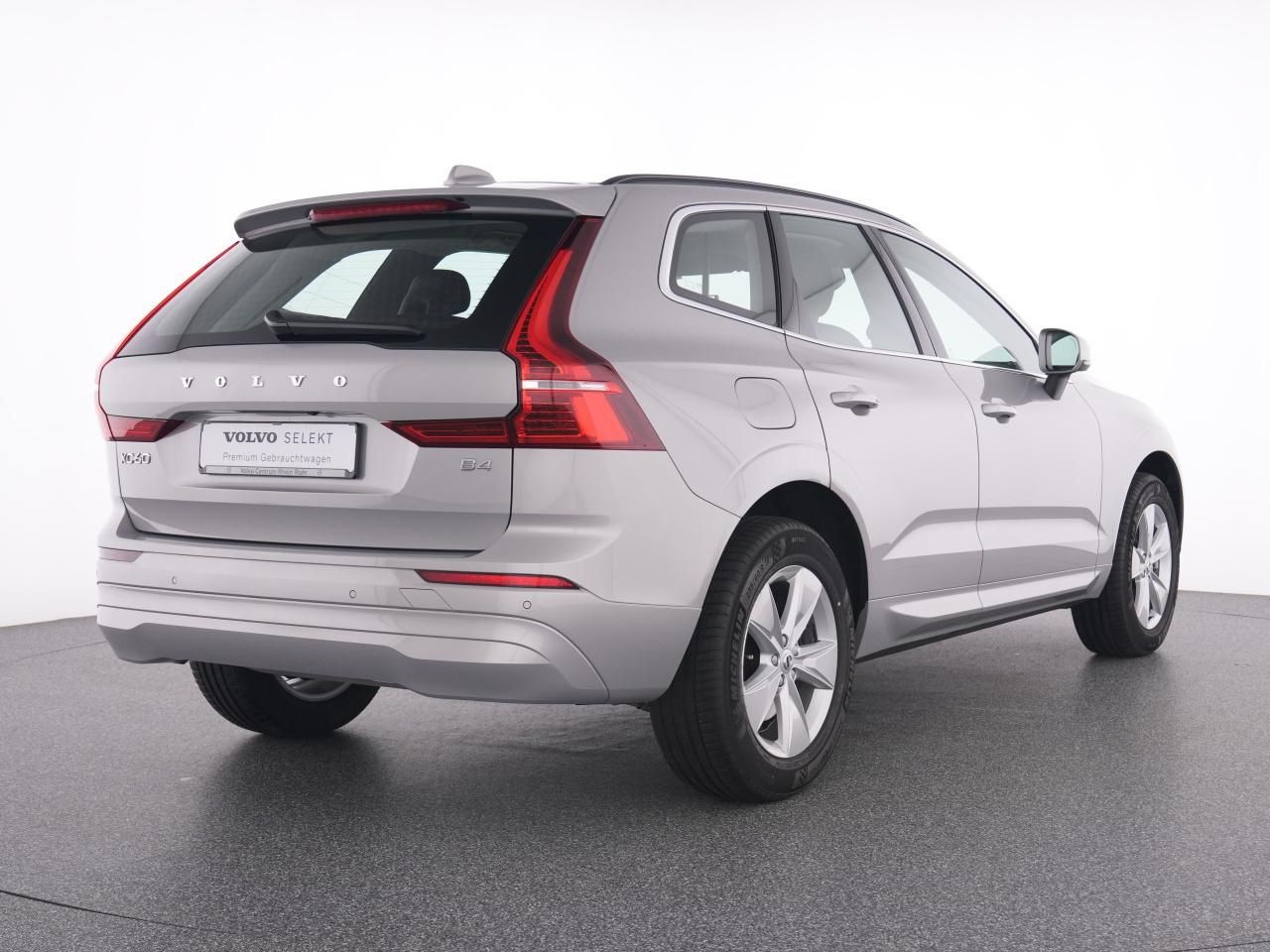 Volvo XC60 B4 Core - Samsaru's Car Outlet