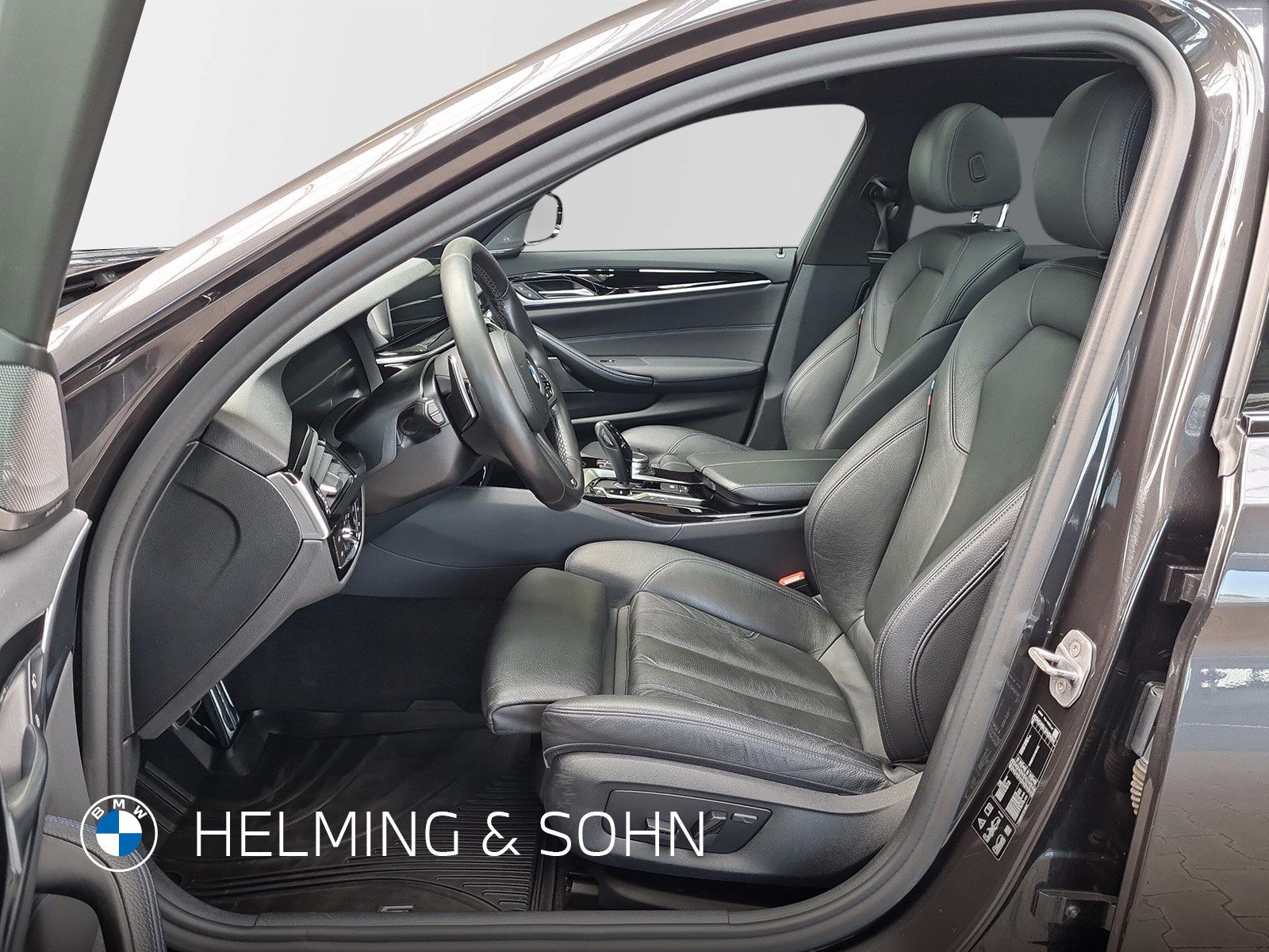 BMW 540d xDrive Touring M-Sport Head-Up HK HiFi Pano