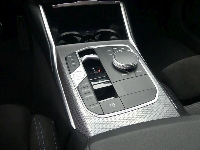 BMW 318 d Tour M Sportp. ACC°AdLED°AHK°HUP+HIFI°360"