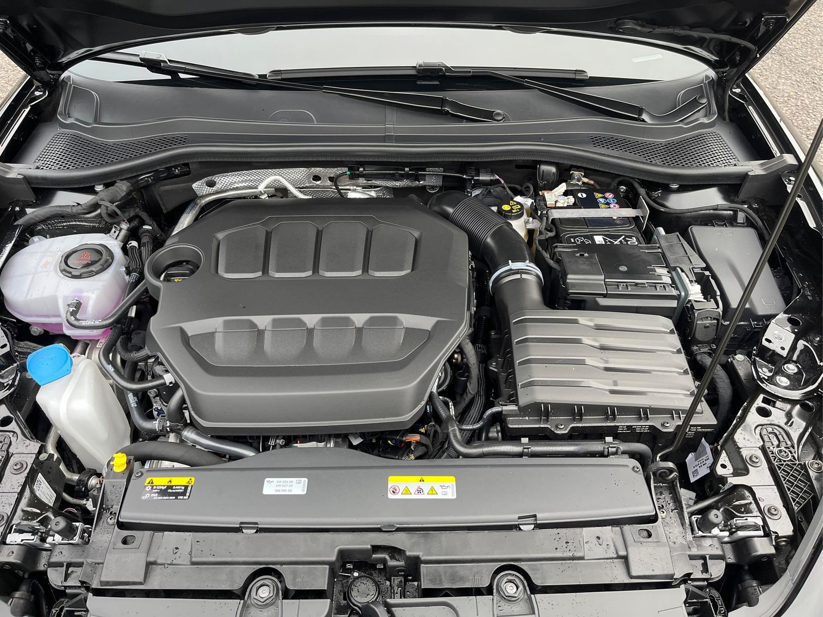 Cupra Leon Sportstourer 2.0 TSI VZ 4Drive - Samsaru's Car Outlet