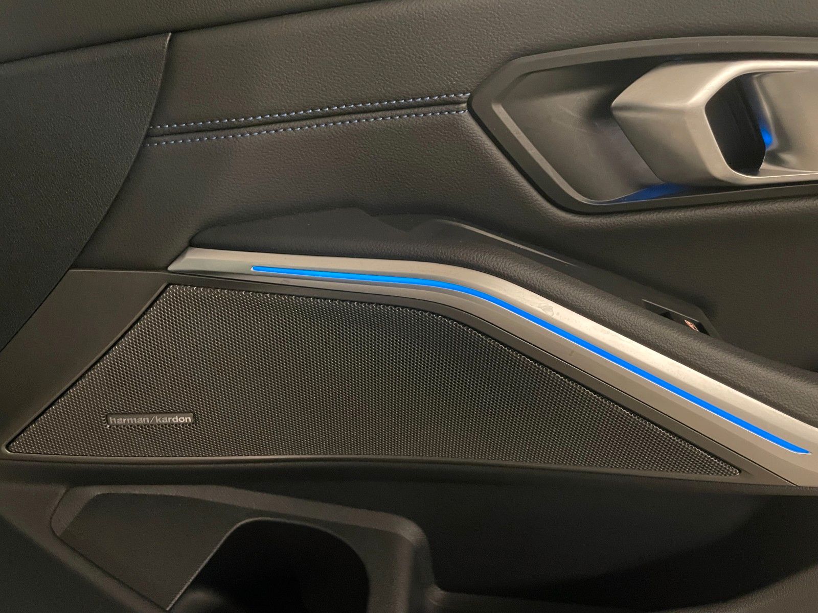 BMW 320d xDrive M Sport - Samsaru's Car Outlet