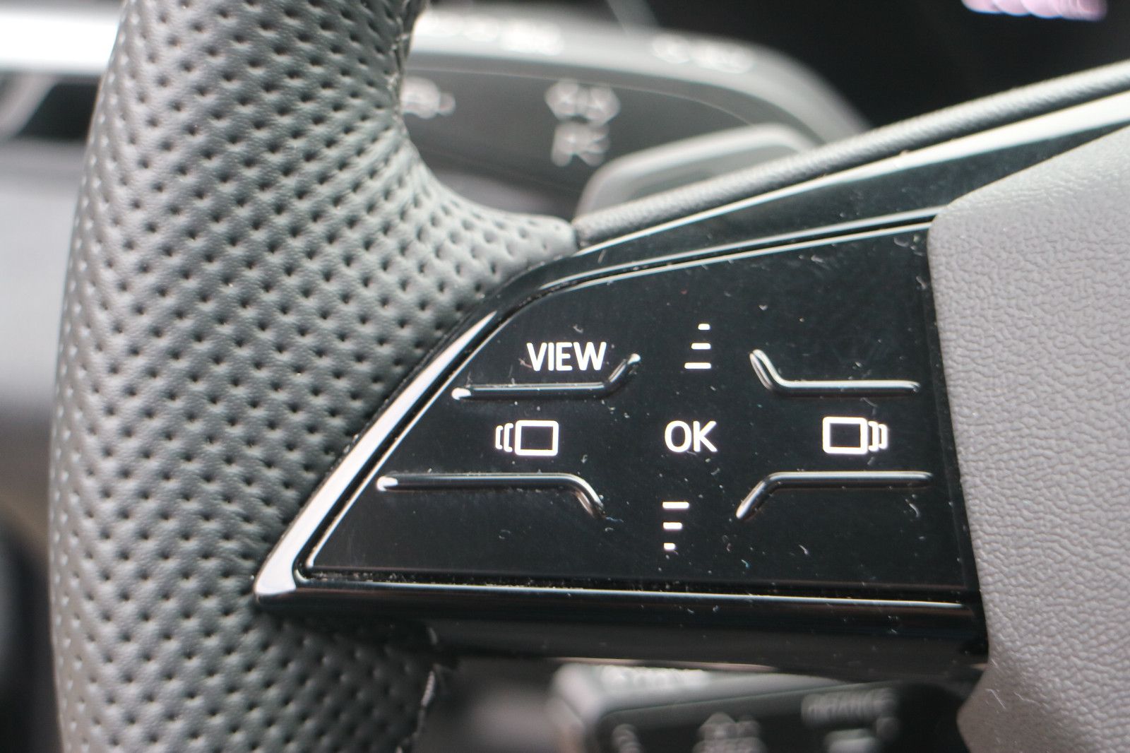 Audi A5 Avant 2,0TFSI-Quattro-S-Line-ACC-AHK-