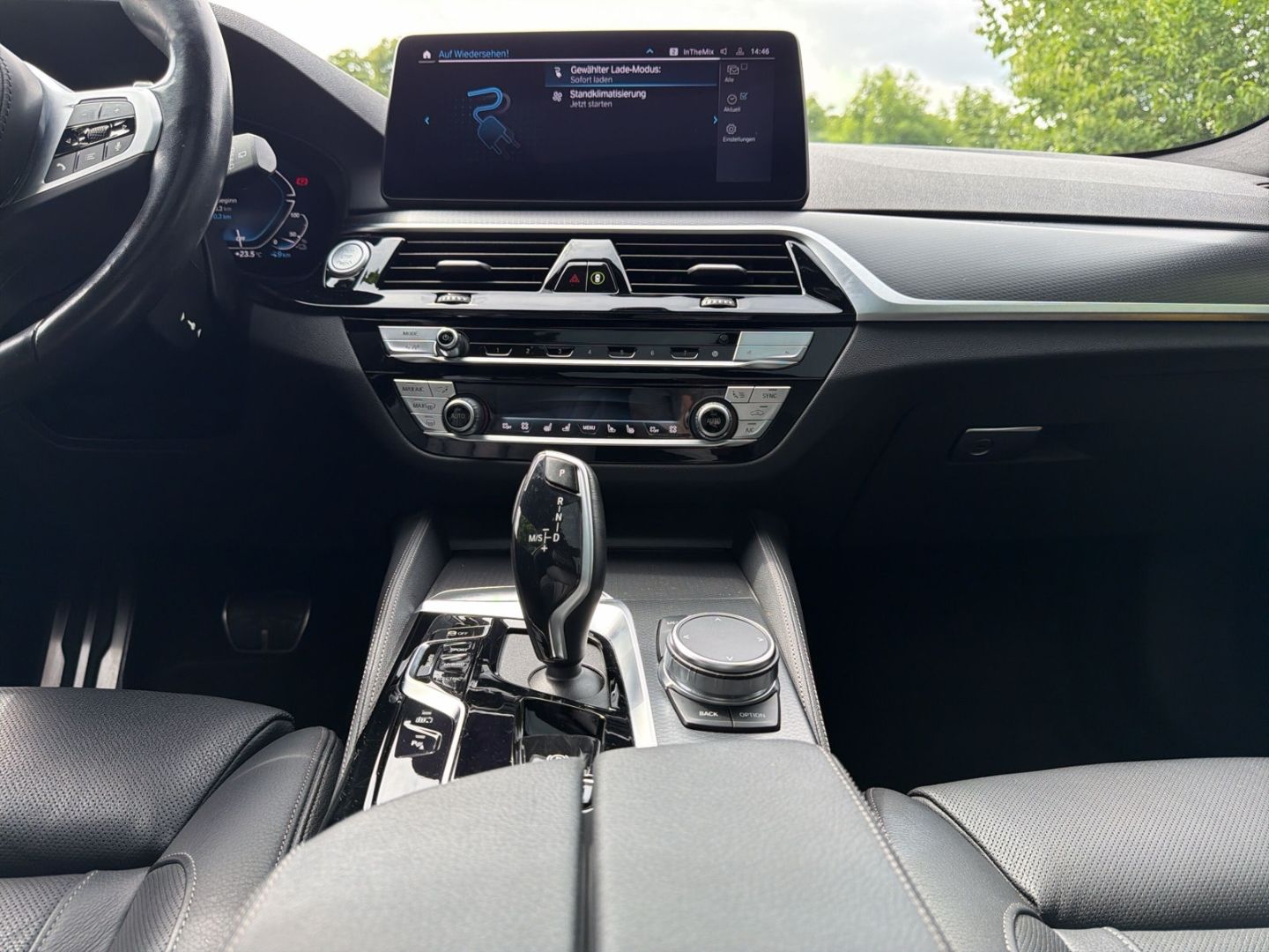 BMW 530 e Touring M Sport HUD H&K 4-Zonen Pano AHK L