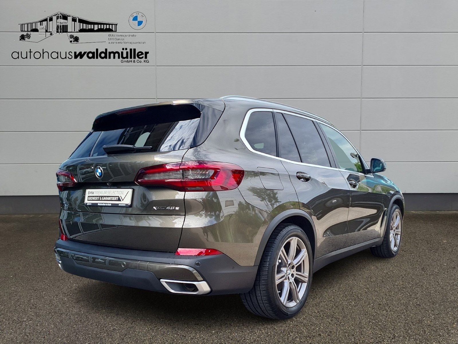 BMW X5 xDrive45e