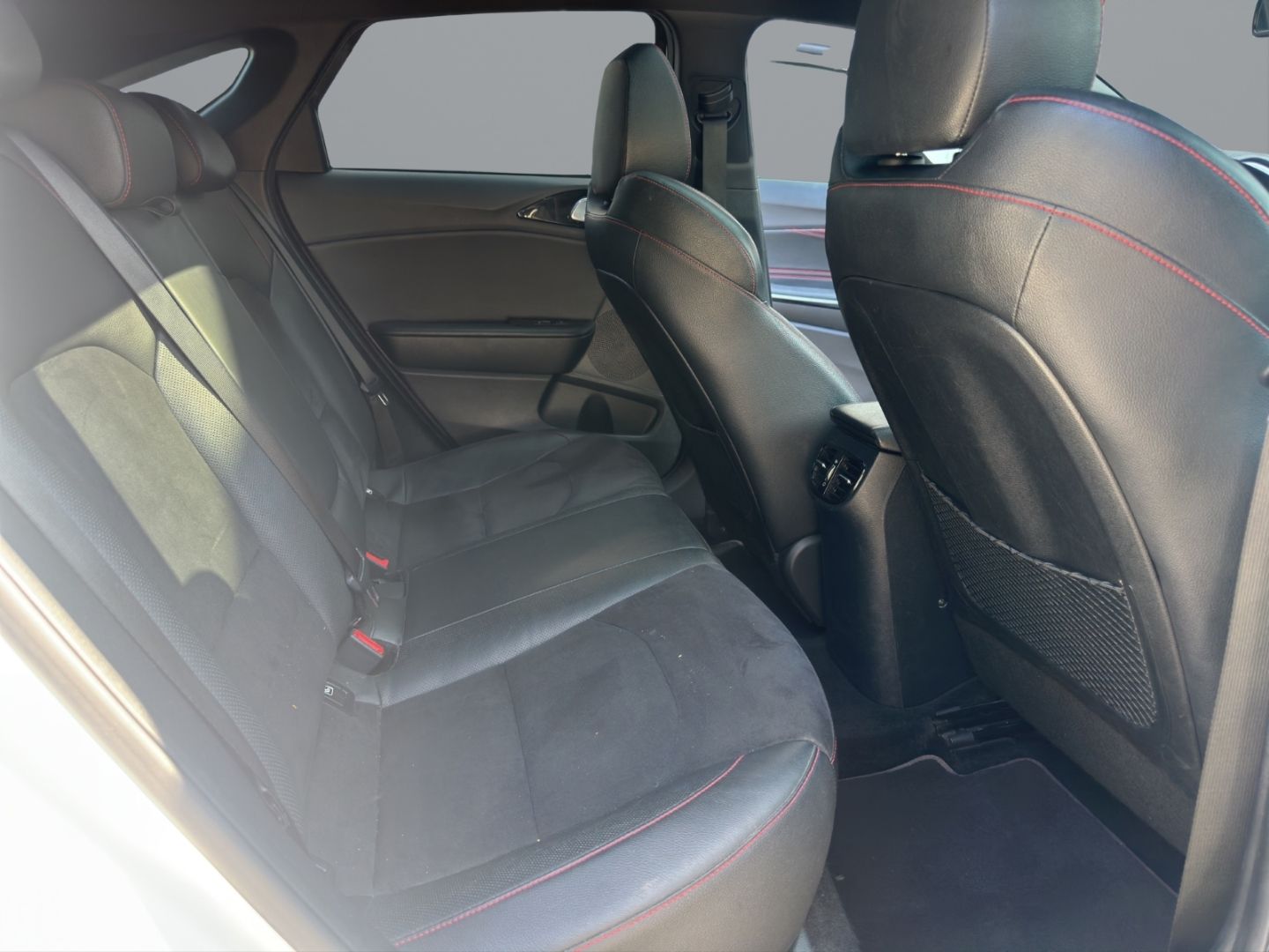 Kia ProCeed GT - Samsaru's Car Outlet