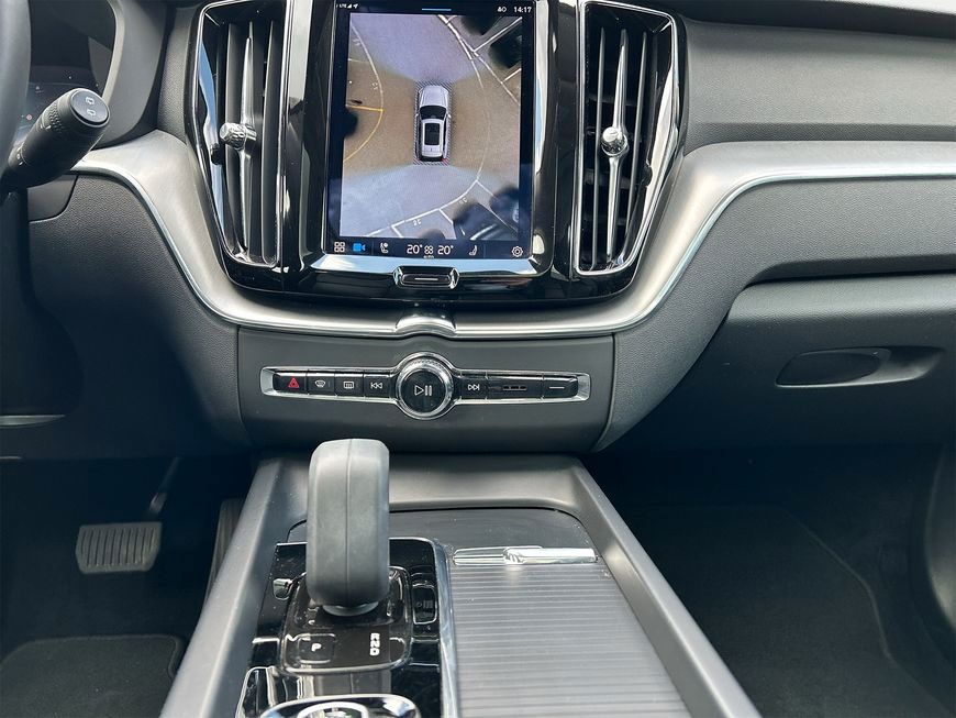 Volvo XC60 T6 AWD Recharge - Samsaru's Car Outlet