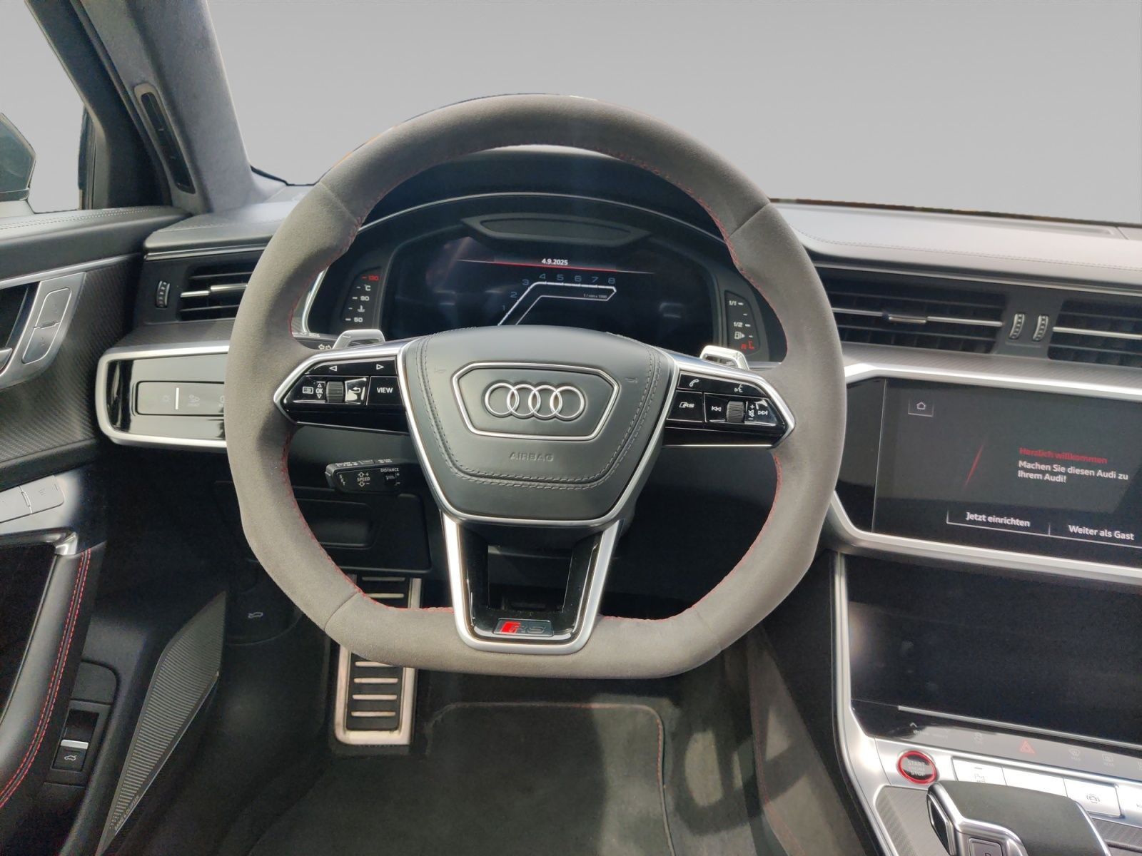 Audi RS6 Avant 4.0 TFSI LED AHK HUD NAVI PANO STHZ