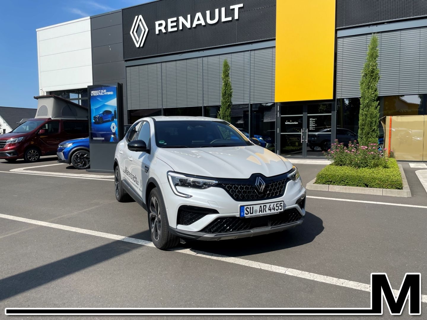 Renault Arkana Techno E-TECH Hybrid 145 - Samsaru's Car Outlet
