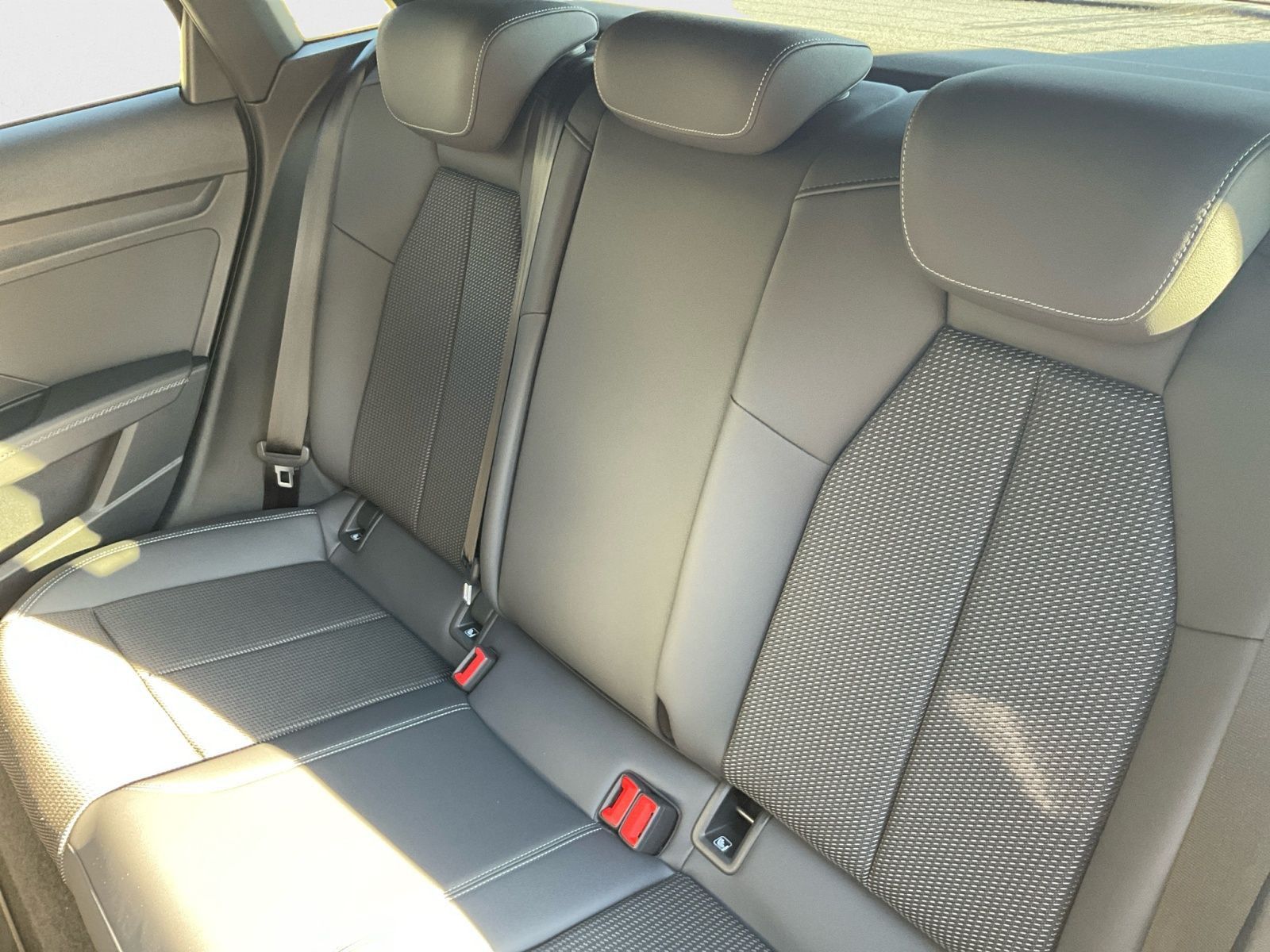 Audi A3 Sportback 40 TFSI e S line AHK ACC ALLWETTER