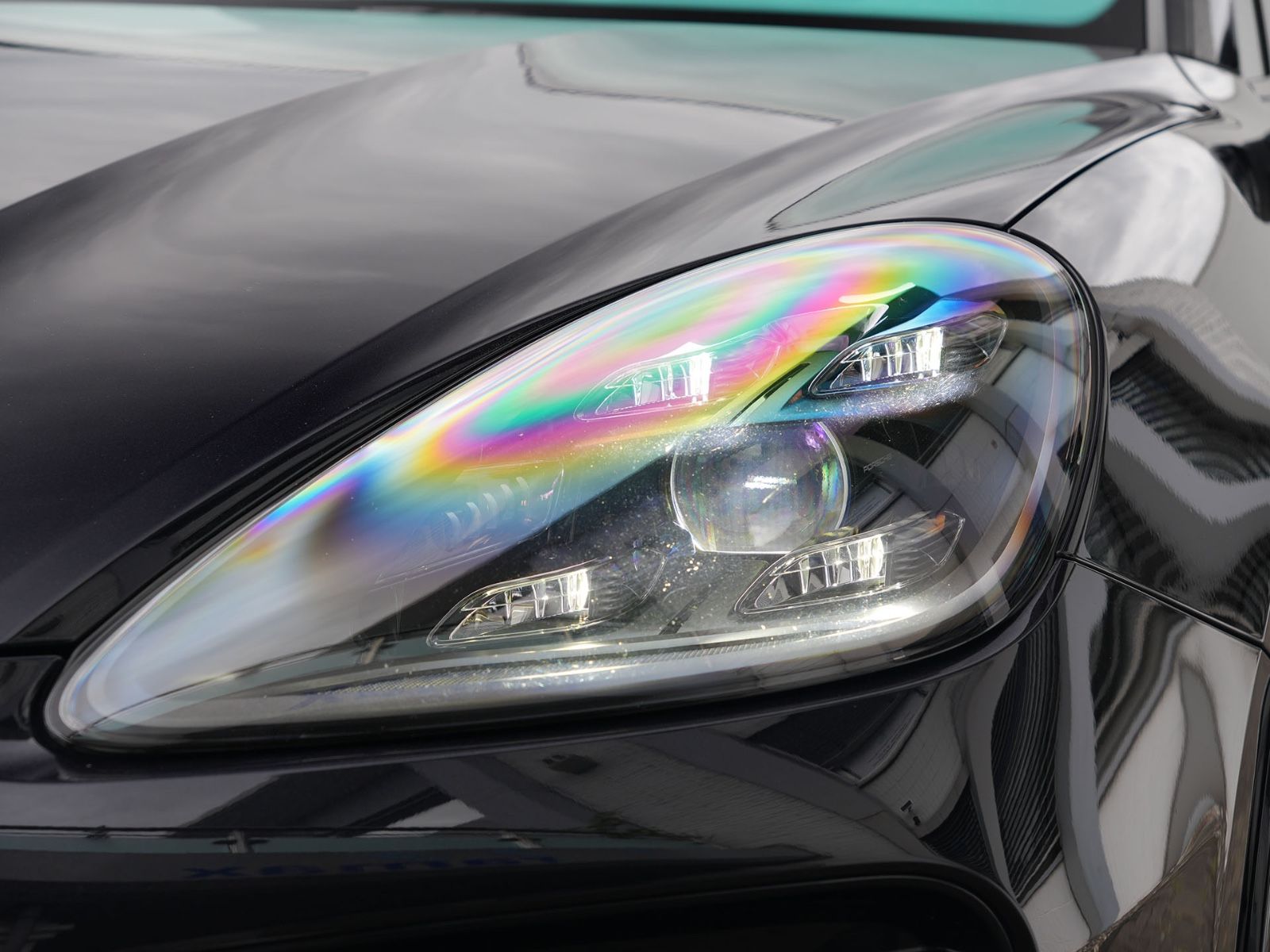 Porsche E-Hybrid MY24-INNODRIVE-ACC-LUFTF.-PANO-BOSE-RS
