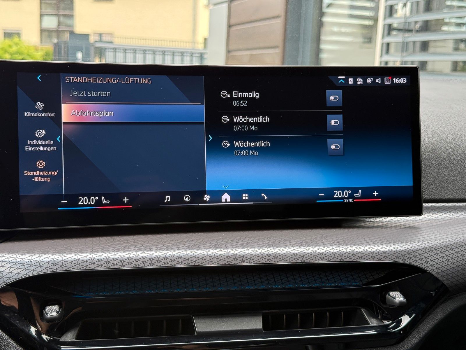 BMW 320d xD M Sport HuD AHK hifi StHzg 360° memory