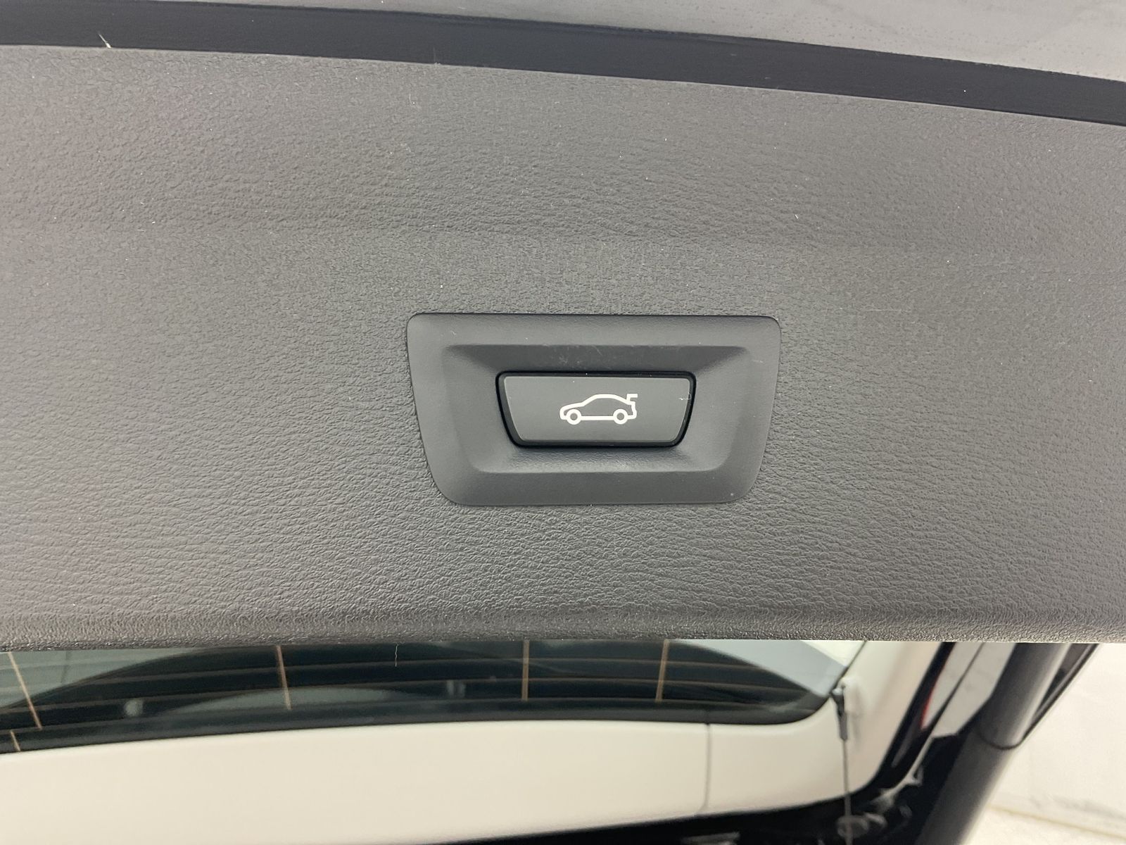 BMW X1 xDrive25e - Samsaru's Car Outlet