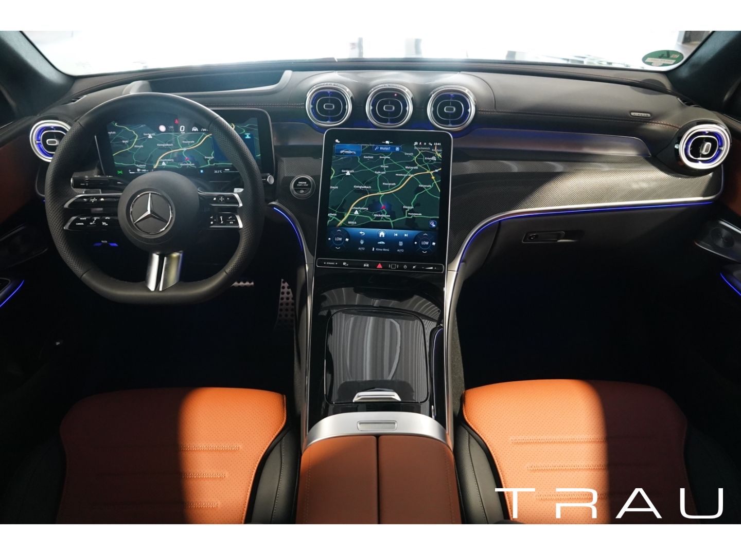 Mercedes-Benz GLC 300 d AMG Coupe Pano Luft HUD AHK Alllenkung