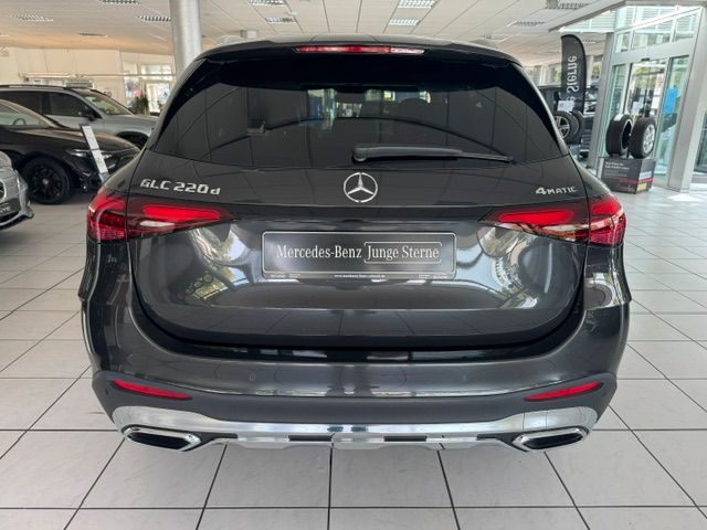 Mercedes-Benz GLC 220 d 4M AMG Line Adv+ Pano AHK Distronic