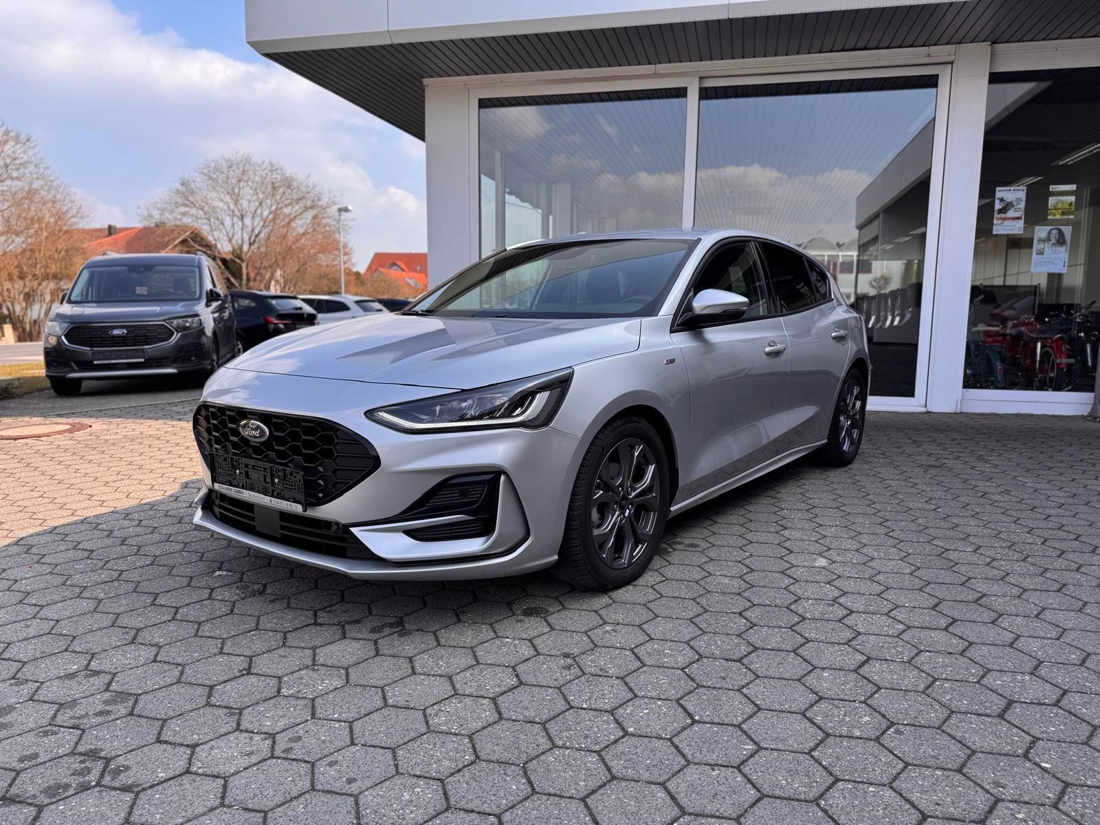 Ford Focus Limousine St-Line 1.5 ABSTANDSTEMP KAMERA