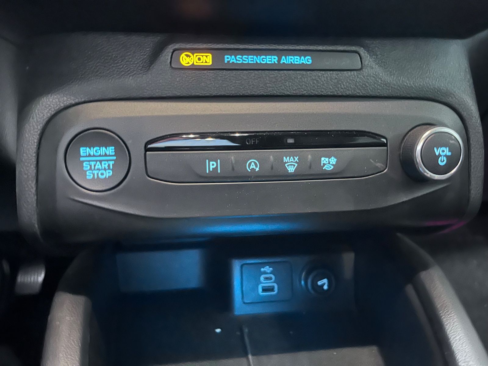 Ford Focus Turnier ST-Line R-Cam*Allwetter*Navi