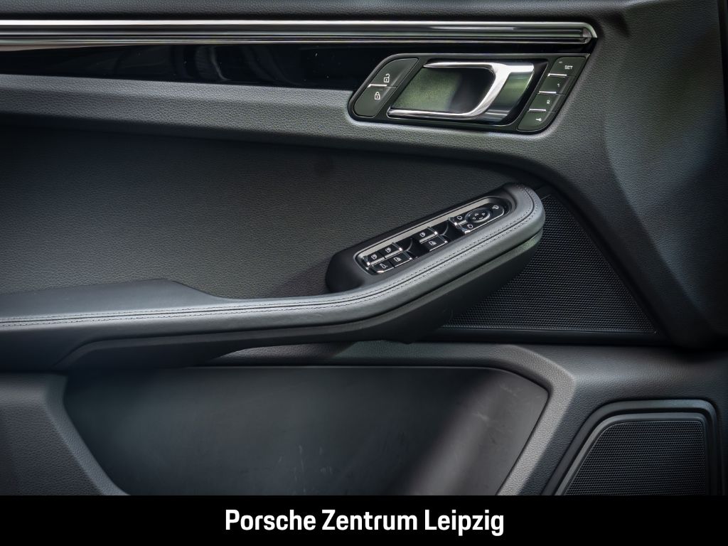 Porsche Macan S - Samsaru's Car Outlet