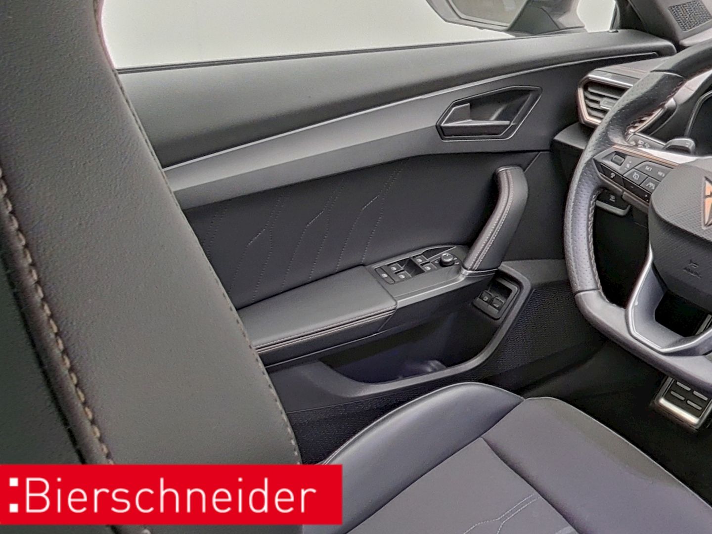 Cupra Formentor 1.4 TSI DSG e-Hybrid VZ PANO AHK KAMER
