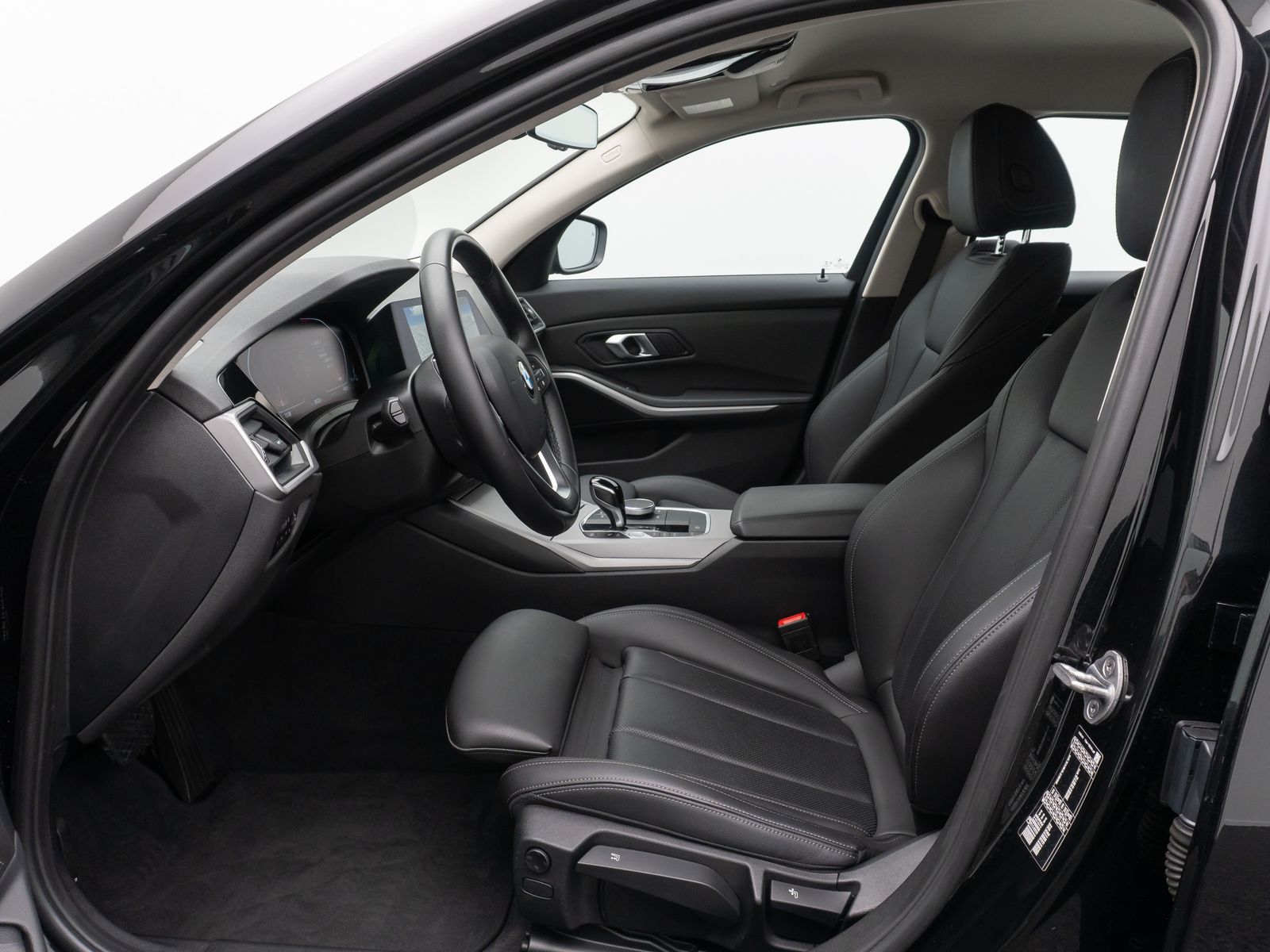BMW 320i Sport - Samsaru's Car Outlet