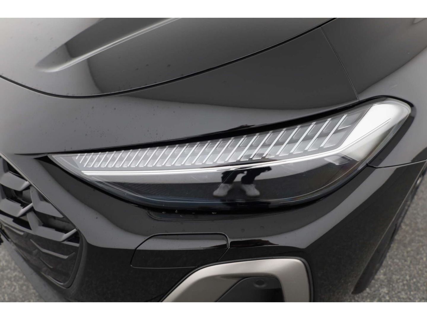 Audi A5 Avant TFSI qu S line edition one AHK/19''/HUD