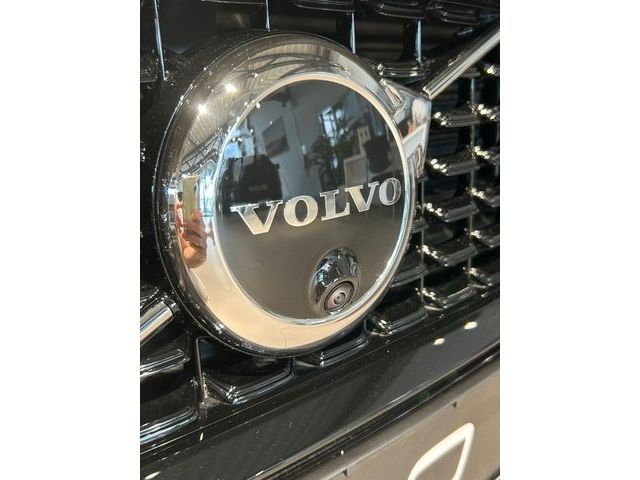Volvo V60 Plus Dark AWD T8 PHEV NAVI AHK 360°RFK  ACC