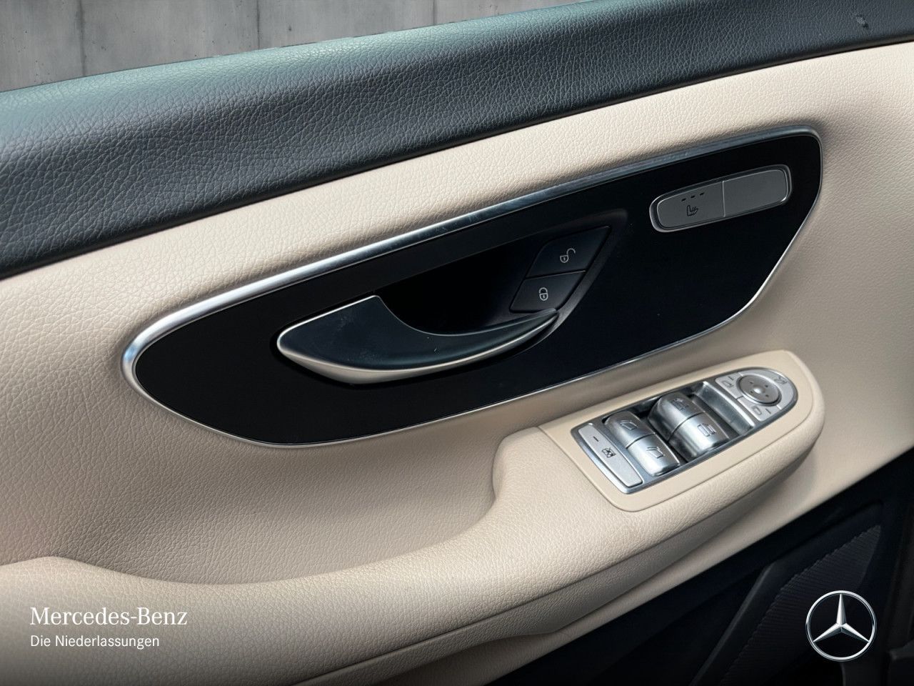 Mercedes-Benz V-Klass Marco Polo 300 d EDITION - Samsaru's Car Outlet