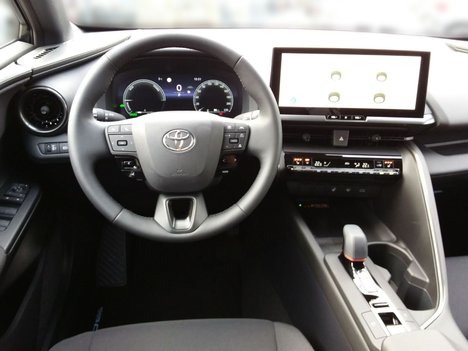 Toyota C-HR Team D Navi, Klima, RFK, Spurhalteas.