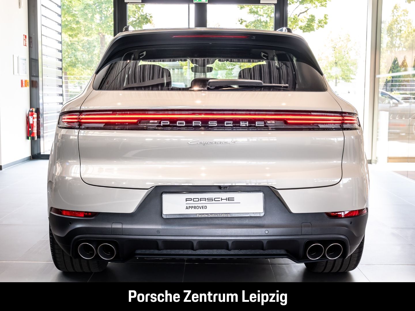Porsche Cayenne S 22Zoll Luft ACC AHK 360Grad Panorama