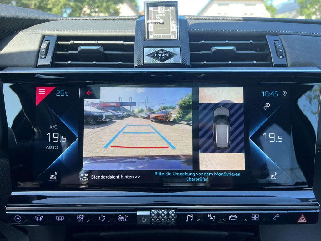 DS Automobiles DS 7 Crossback E-Tense 300 4x4 Louvre