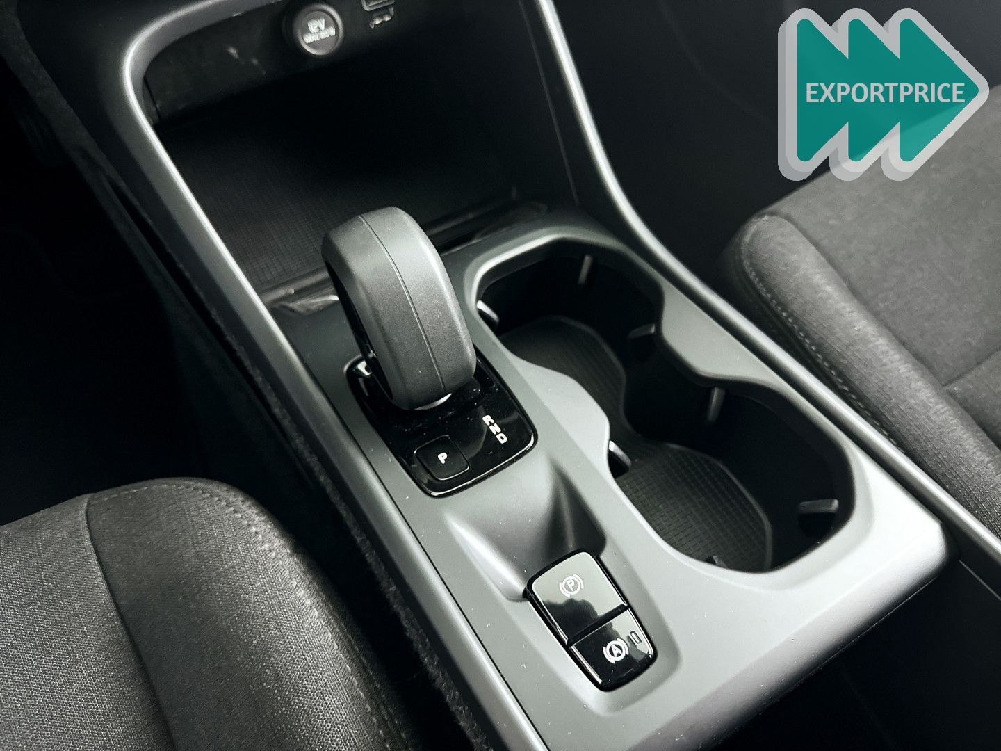 Volvo XC40 T2 Momentum Core | Parkeercamera | Tempomat