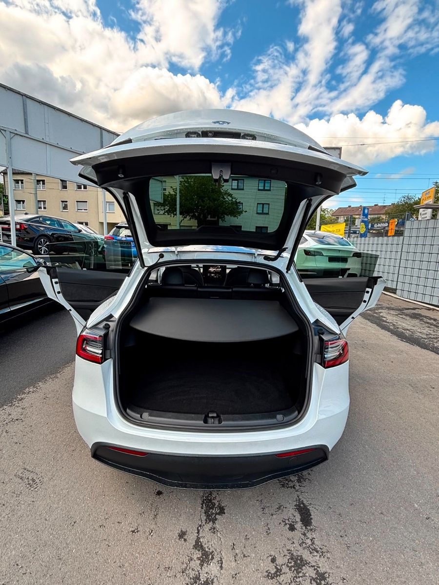 Tesla Model Y Long Range Dual AWD # AHK # incl.MWST