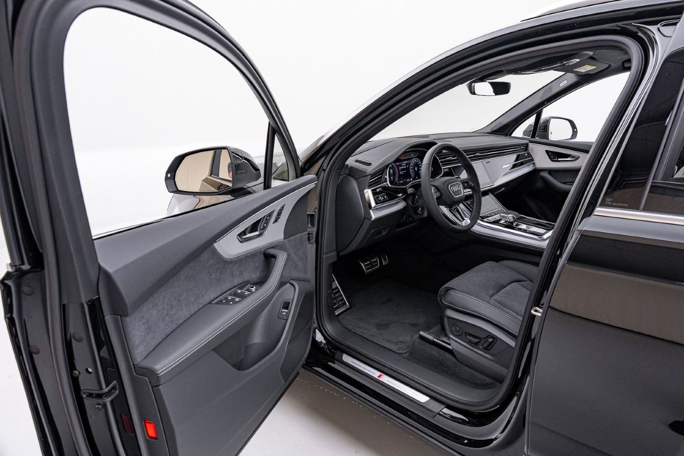 Audi Q7 SUV 50 TDI quattro TIP-TRO*LUFT*AHK*PANO*B&O*