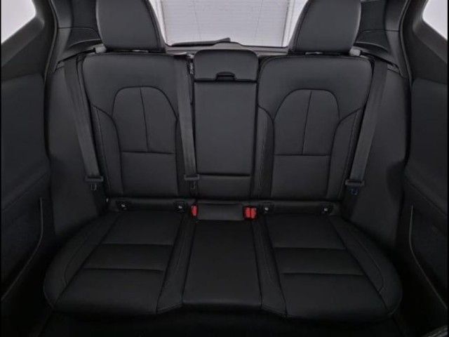 Volvo XC40 B4 Plus Dark/Leder/Navi/AHK/Pano/360K/20Zo