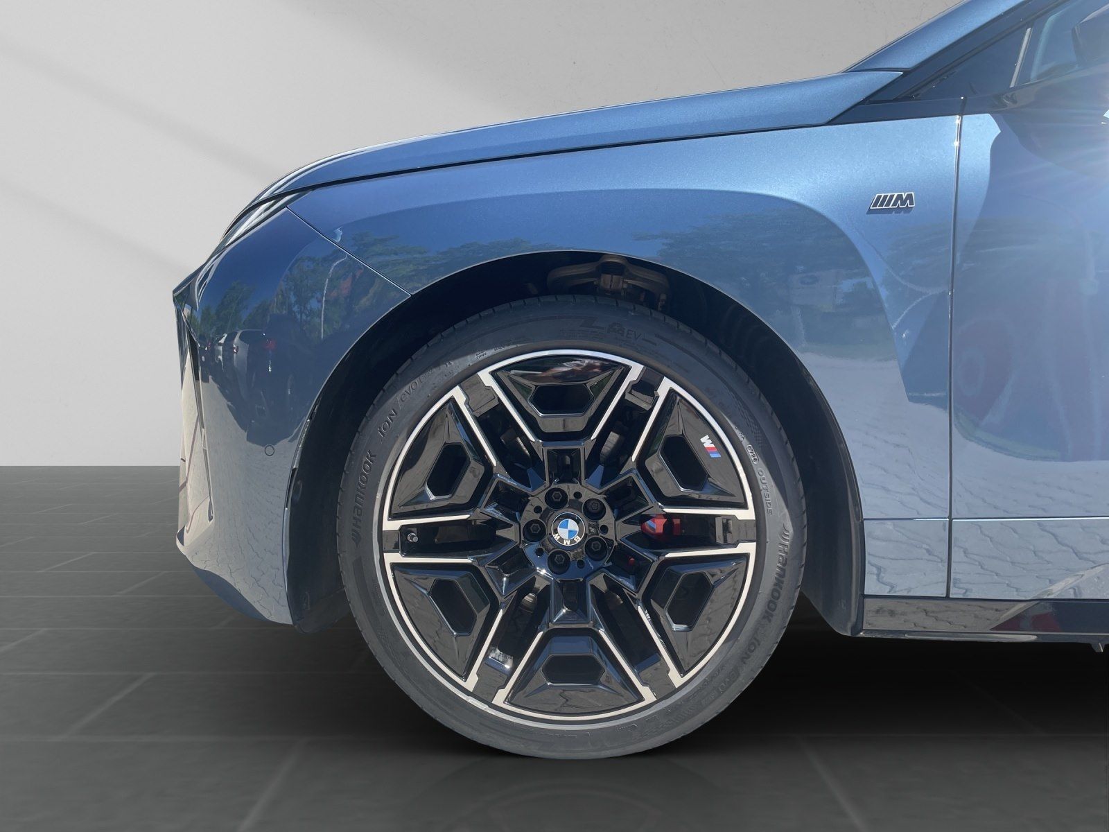 BMW iX M70 xDrive Amido-Leder 22" B&W ab 998€ mtl. o