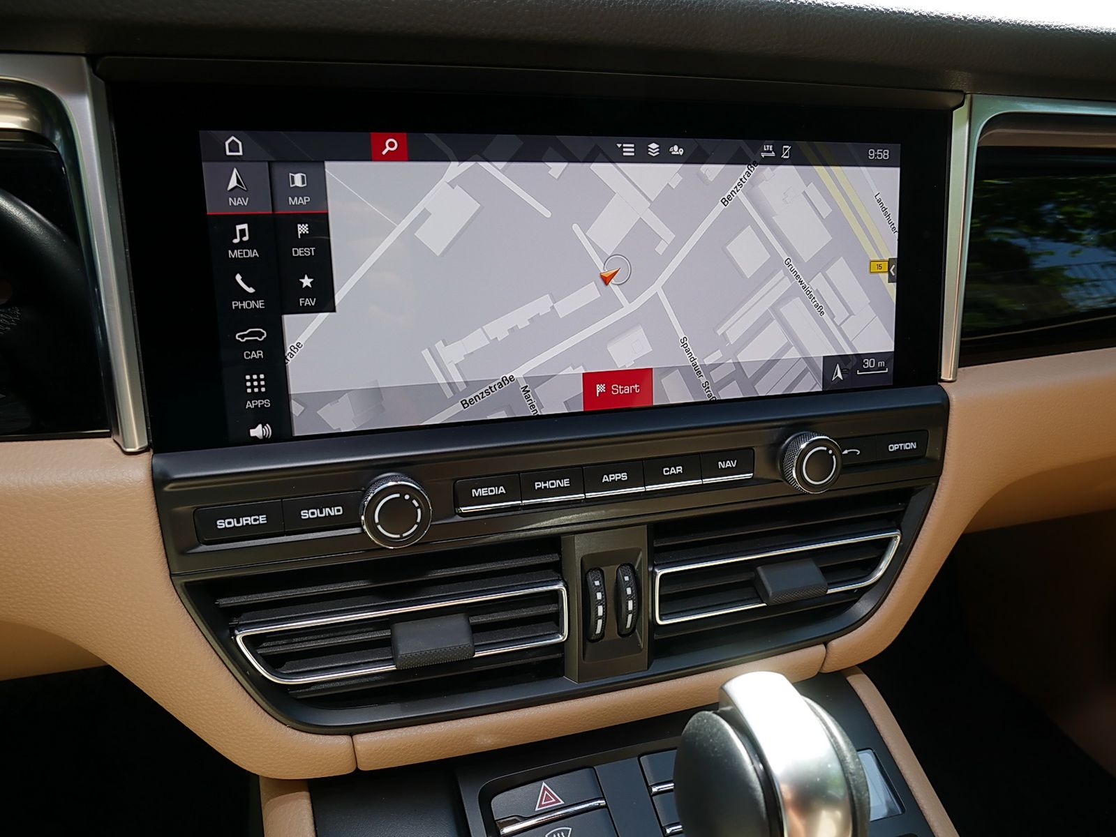 Porsche Macan S - Samsaru's Car Outlet