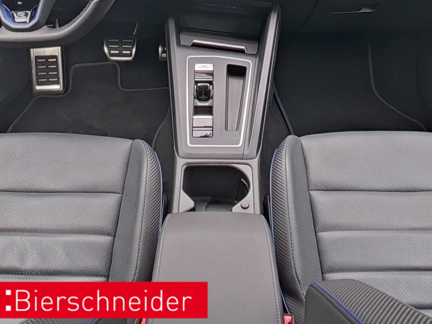 Volkswagen Golf R Var. 2.0 TSI DSG 4Mo. BLACK-STYLE AHK PAN