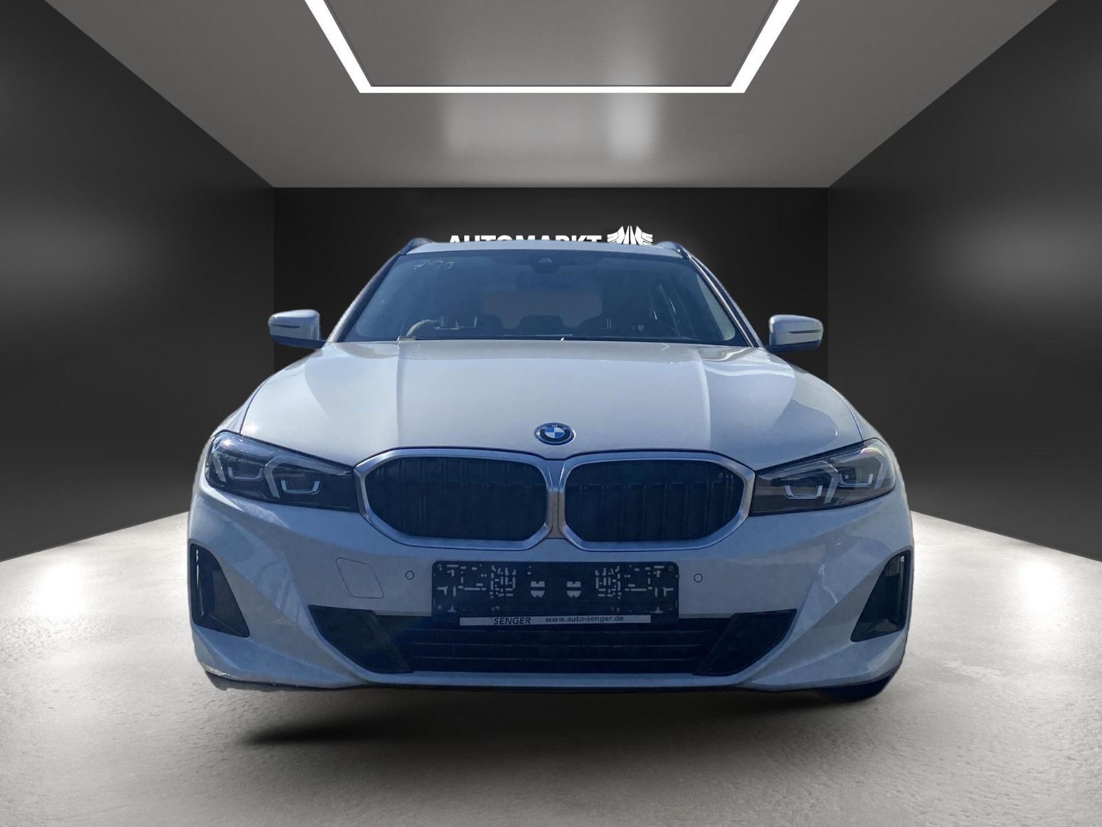 BMW 330 e - Samsaru's Car Outlet