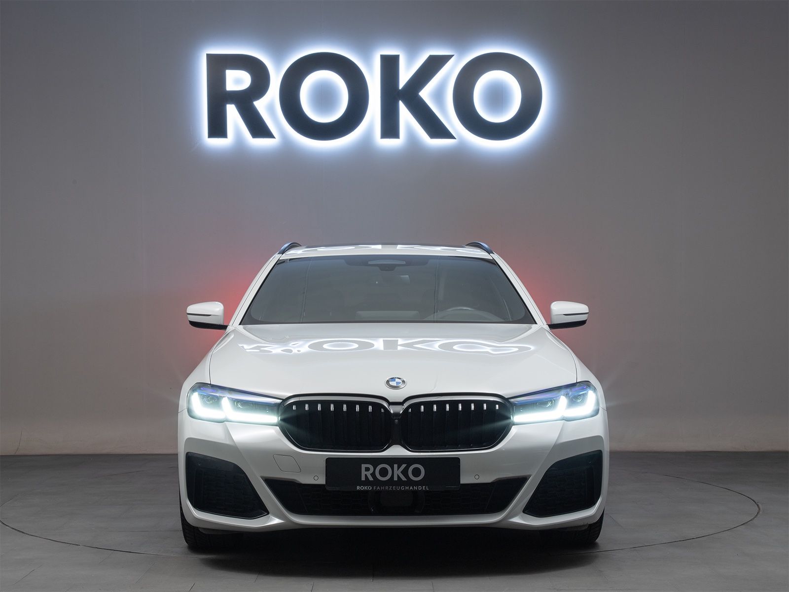 BMW 530d M-Sport H&K Laser HuD SoftCl.360°StandH.AHK