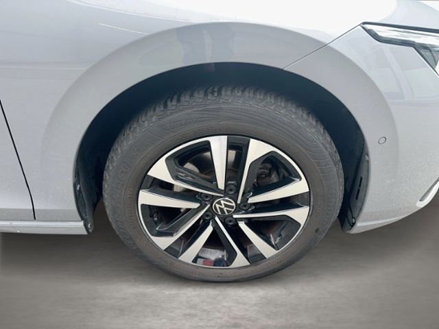 Volkswagen Golf United 1.5 TSi DSG - Samsaru's Car Outlet