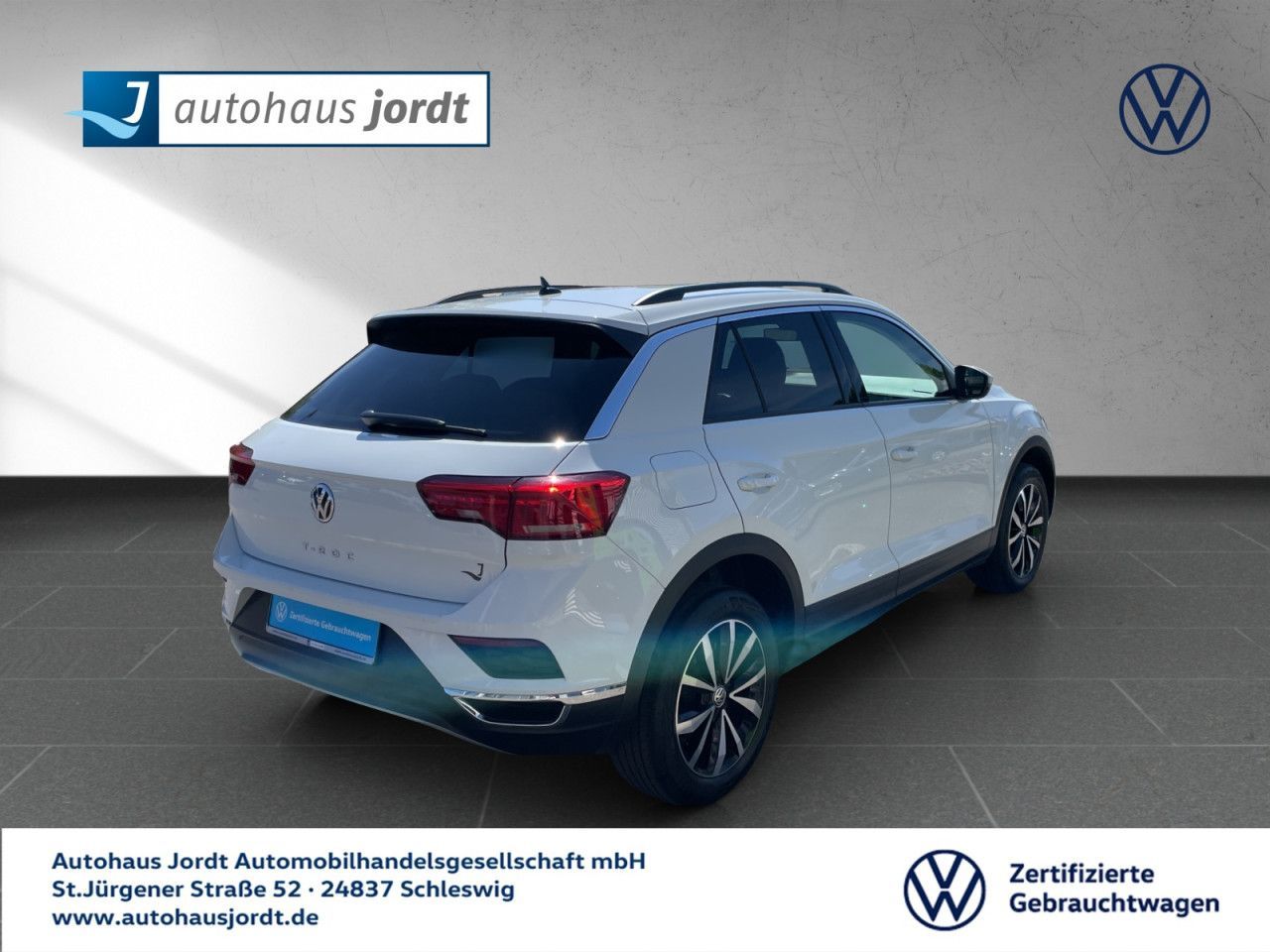 Volkswagen T-Roc 1.5 TSI OPF Style DSG - Samsaru's Car Outlet