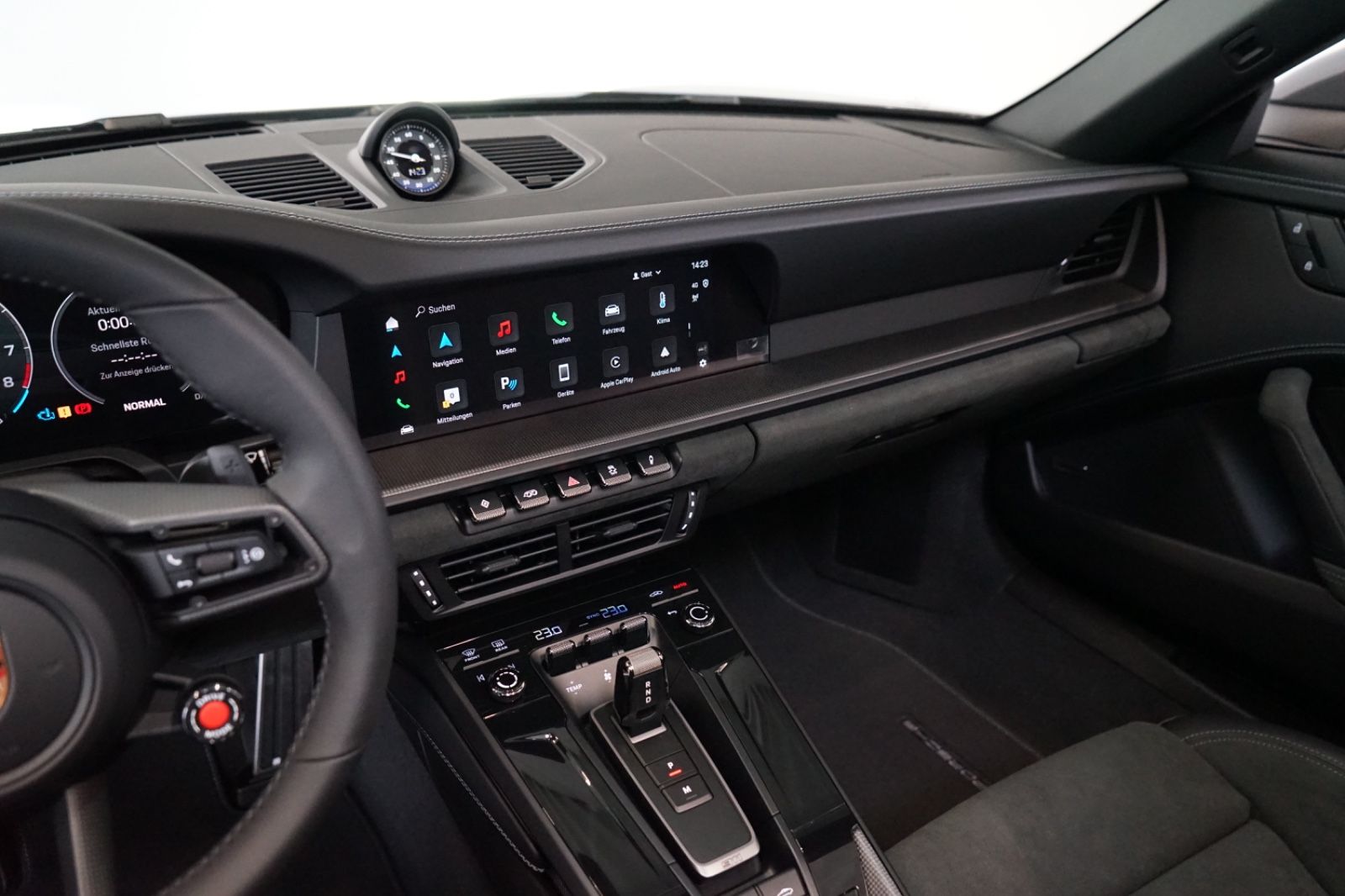 Porsche Targa 4 GTS + MY25 + CARBON + BOSE + 360
