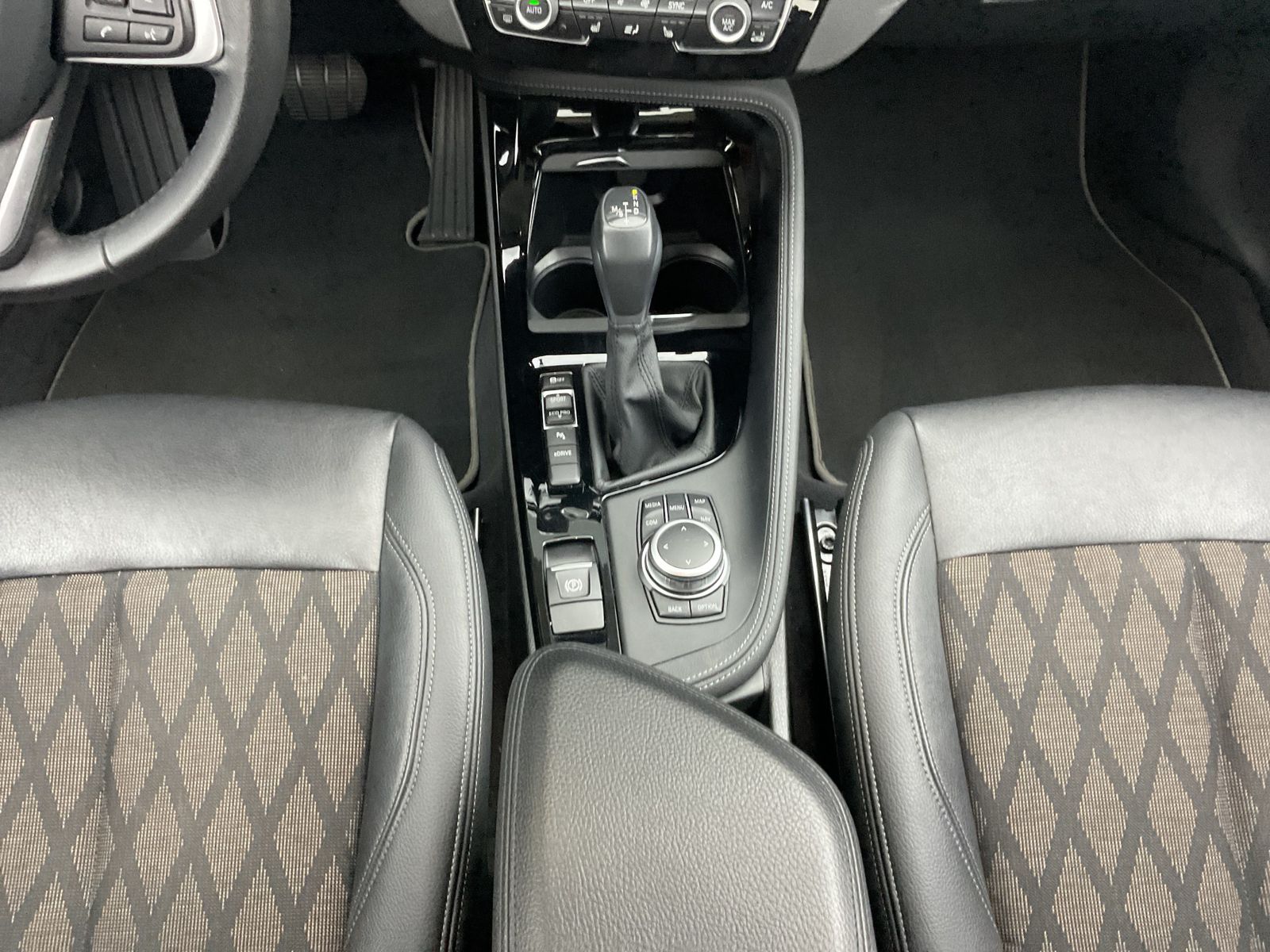 BMW X1 xDrive25e - Samsaru's Car Outlet