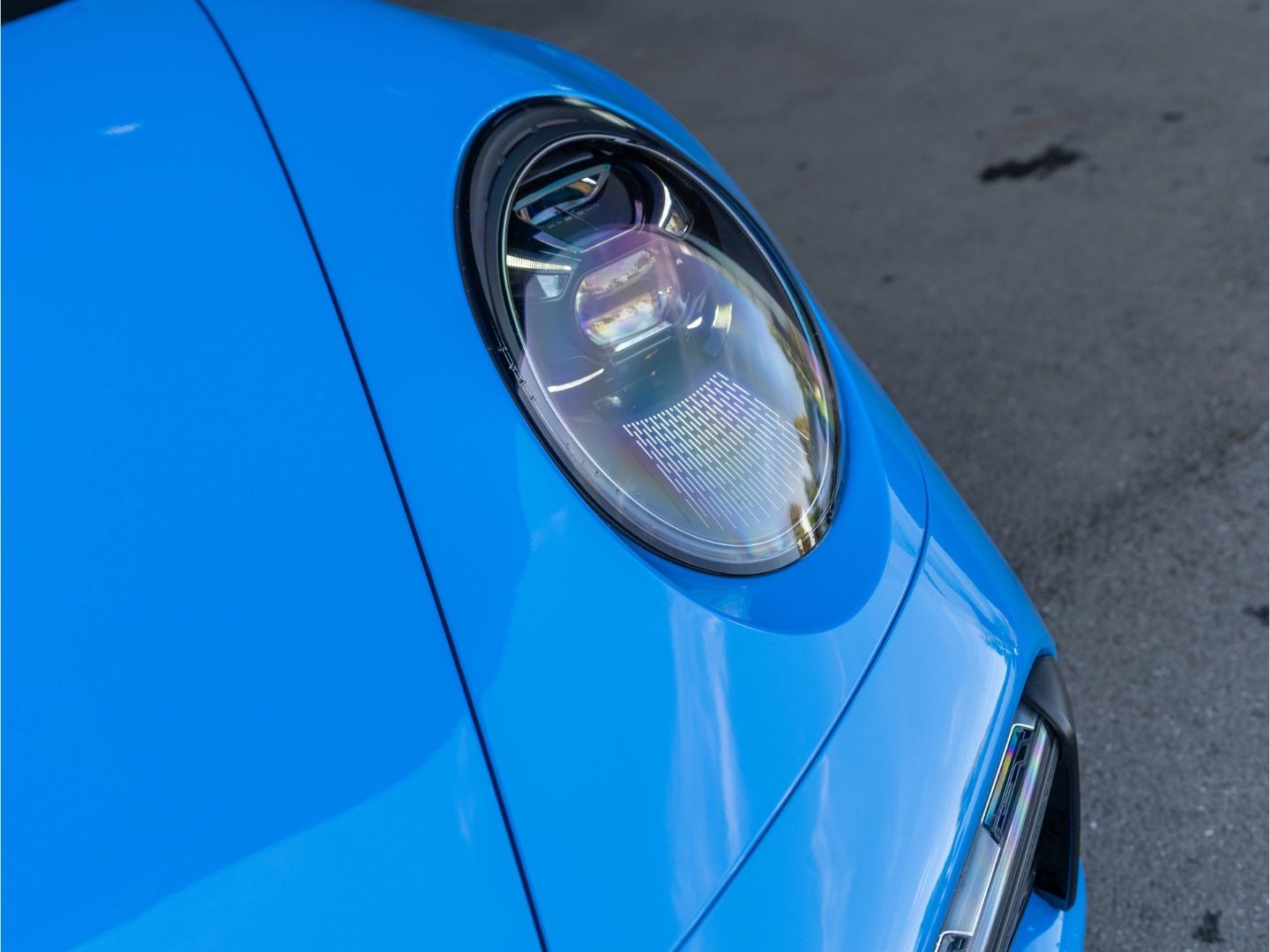 Porsche 911 Turbo S Lift PCCB Burmester InnoDrive