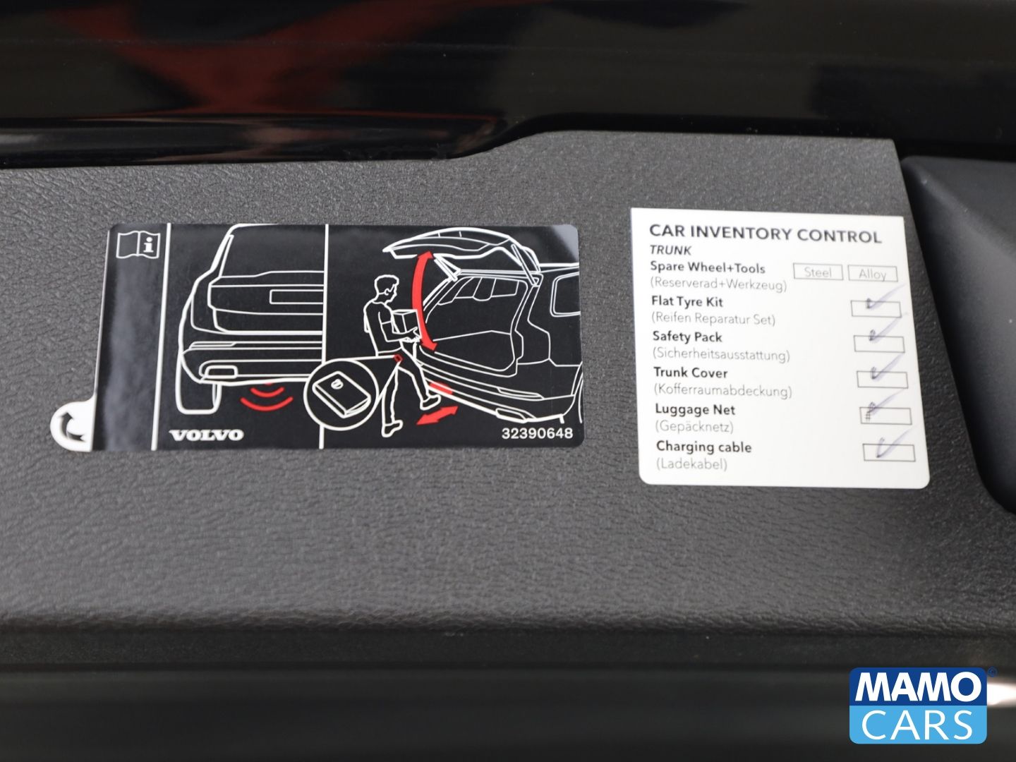 Volvo V60 T6 Recharge AWD Ultra Dark Plug-In Hybrid