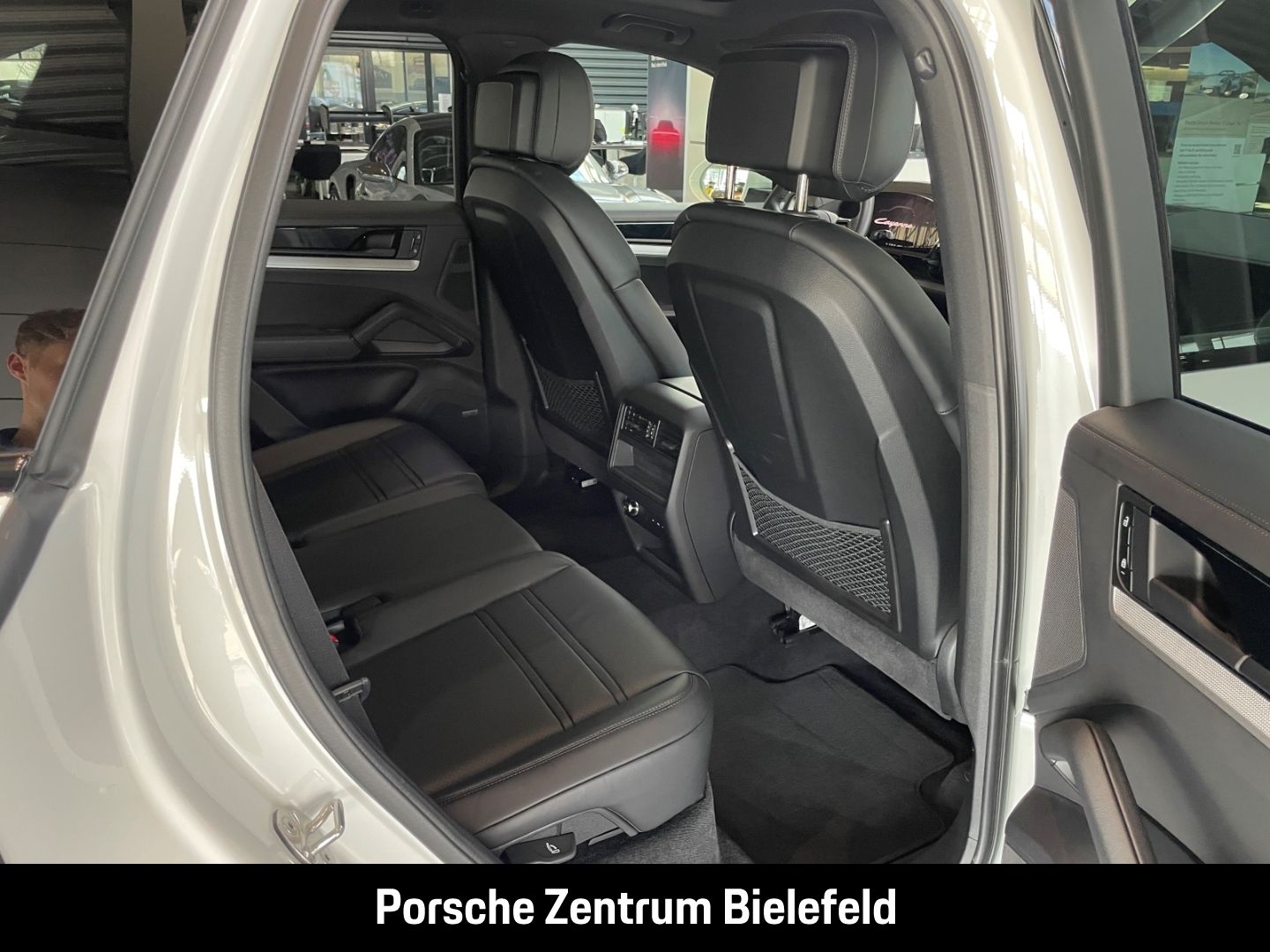 Porsche Cayenne E-Hybrid Panoramadach LED-Matrix BOSE