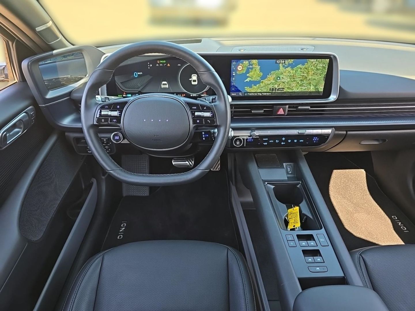 Hyundai IONIQ 6 Uniq Elektro 4WD 77 HUD StandHZG Navi Le